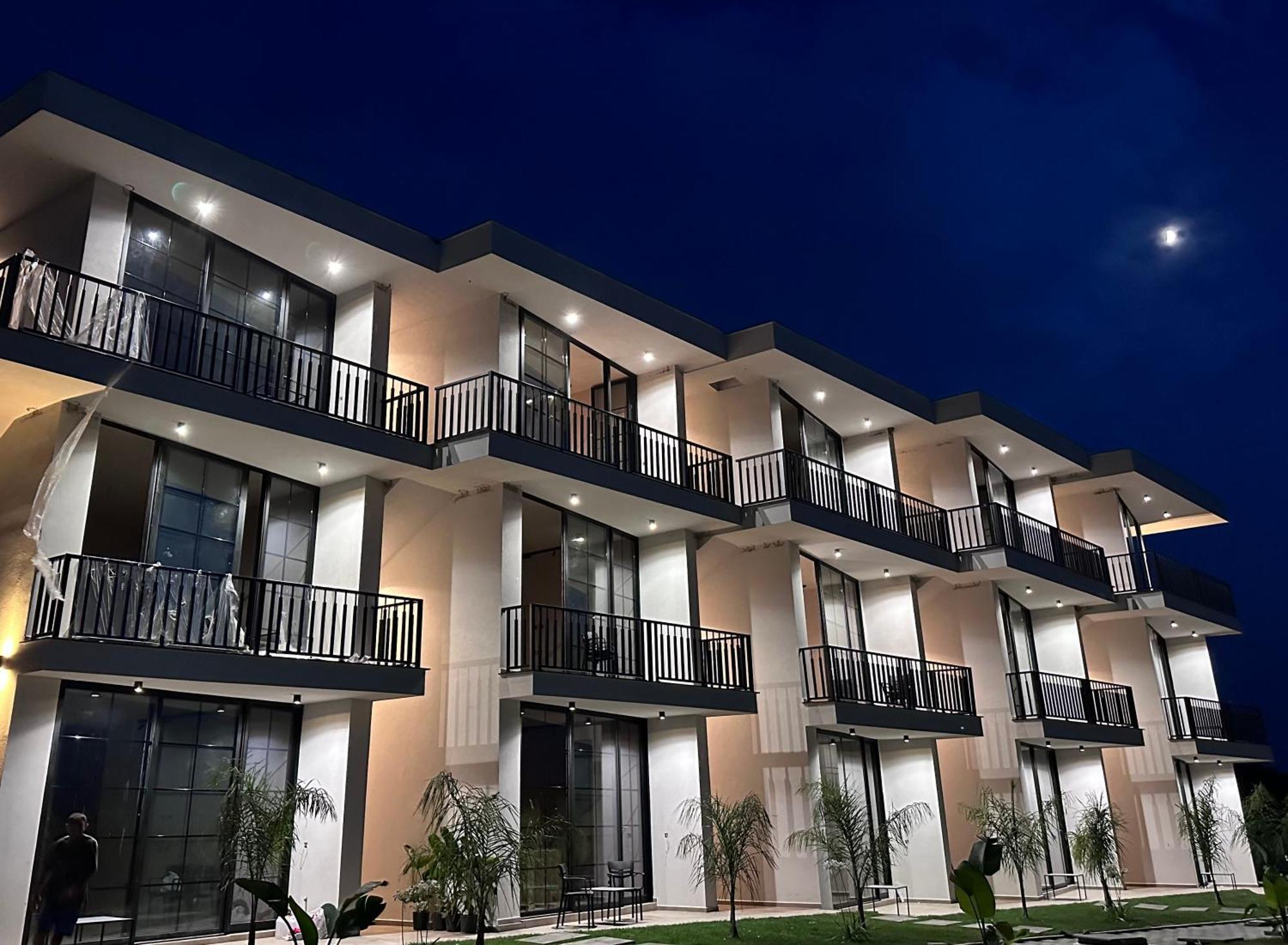 Rrogozhine Posh Villas מראה חיצוני תמונה